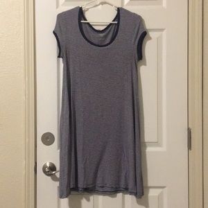 SO Stripes Flowy Dress